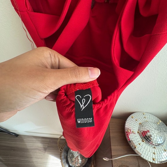 Windsor Red Deep V-Neck Strappy Open Back Bodycon Mini Dress Sleeveless Party - Picture 7 of 8